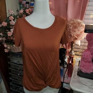 💕 Forever21 Knot-Tee